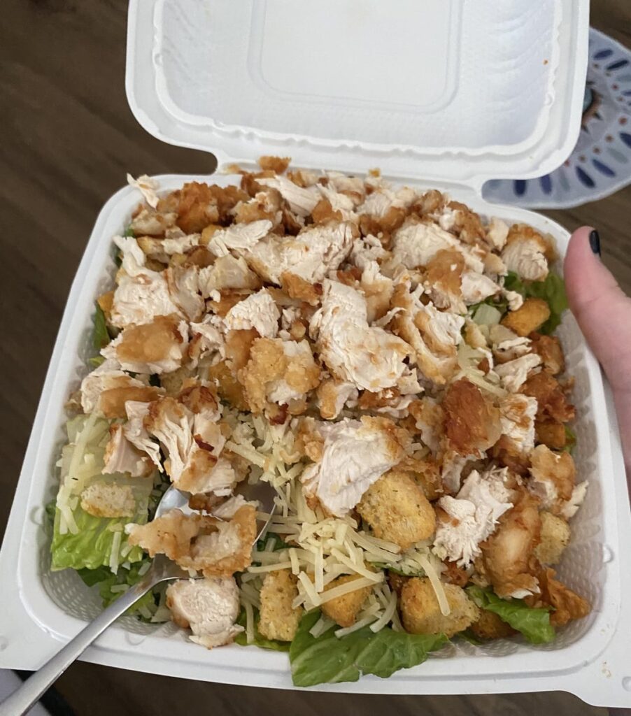 calories in my chicken Caesar salad?