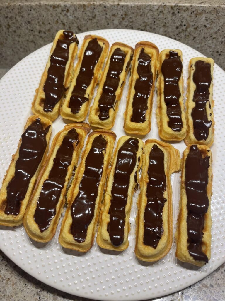 Craving chocolate and peanut butter, so I made a little creation