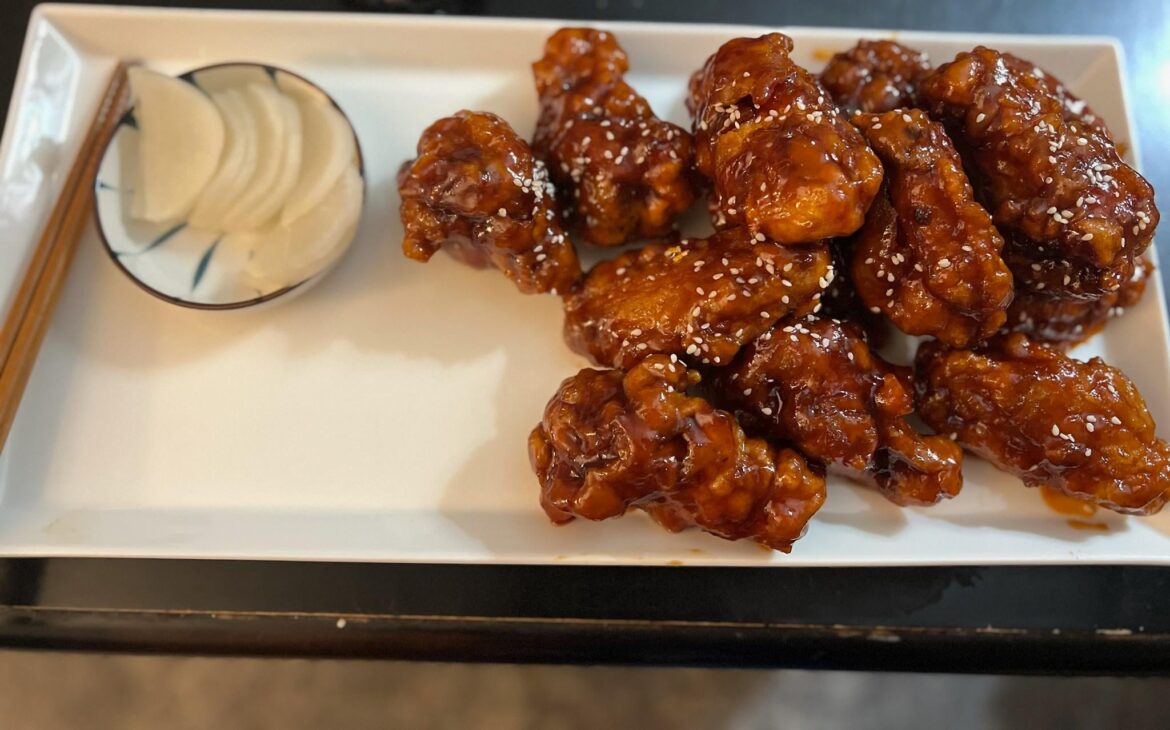 Yangnyeom-tongdak (양념통닭)