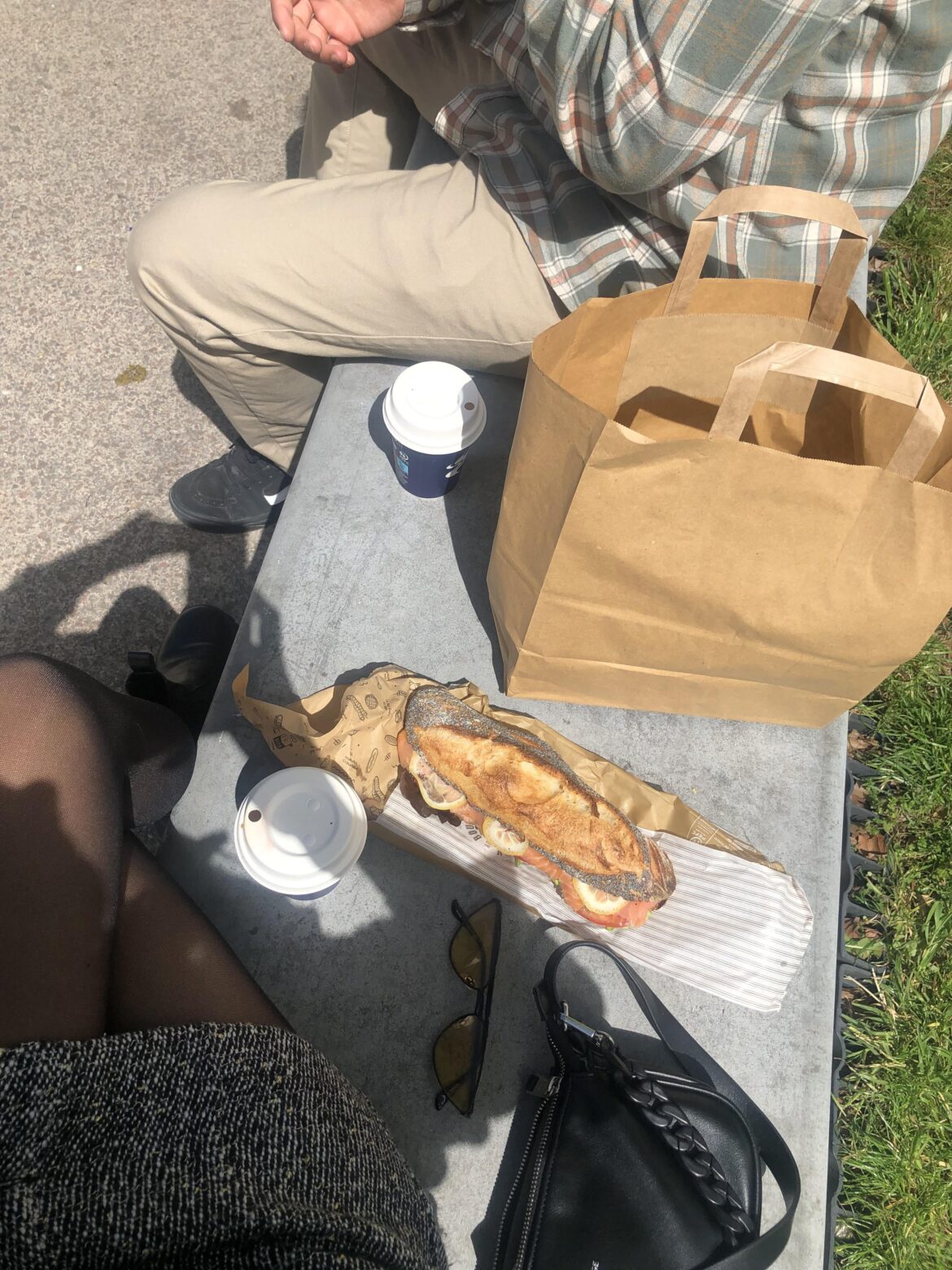 Coffee, baguettes in Paris 🫶🏻