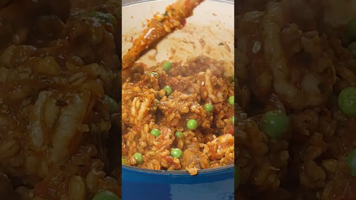 Spicy Farro! #WeeknightDinner #SpicyFood #DinnerRecipe #Foodie #EatWell #FoodLovers #Tasty