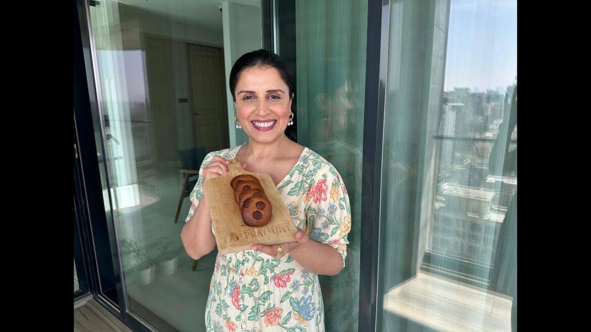 Day 28: Almond Flour Tahini & Chocolate Chip Cookies (HINI)