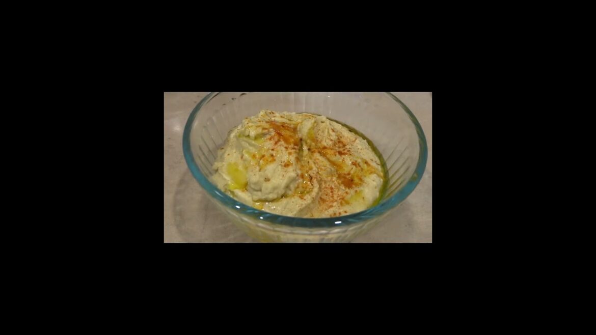 Roasted Garlic Lemon Hummus #hummus