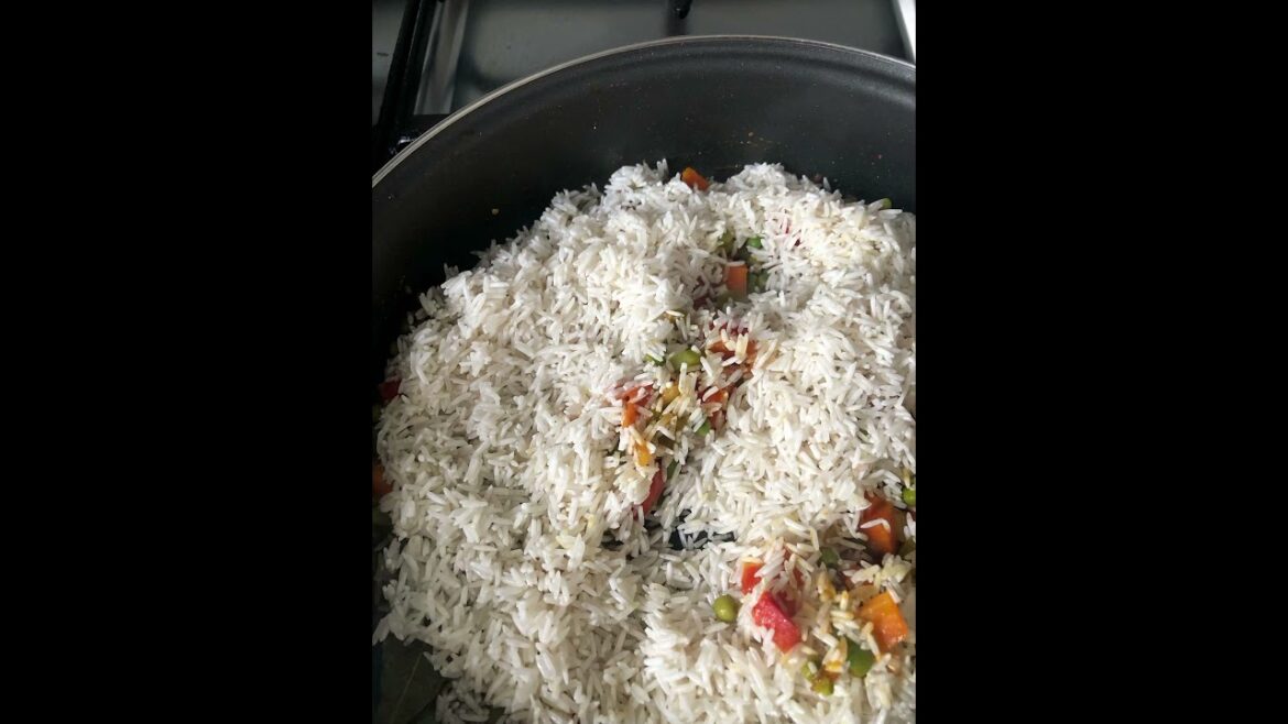 Riz aux légumes et crevettes