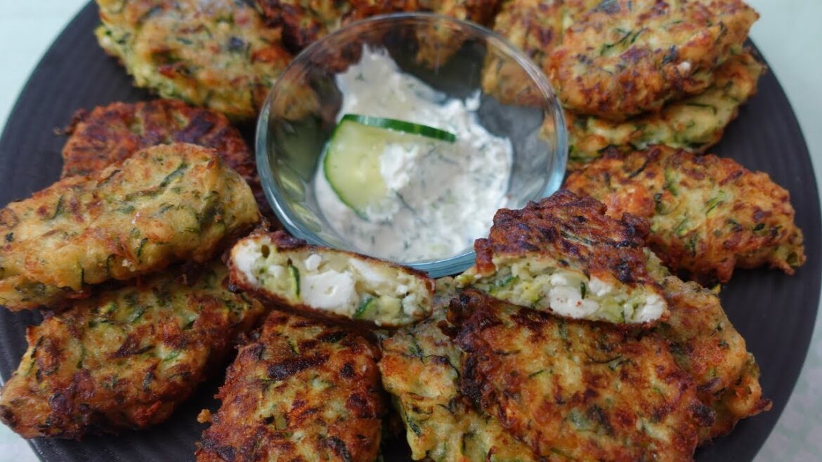 Greek Zucchini balls "Kolokithokeftedes" for an easy summer starter