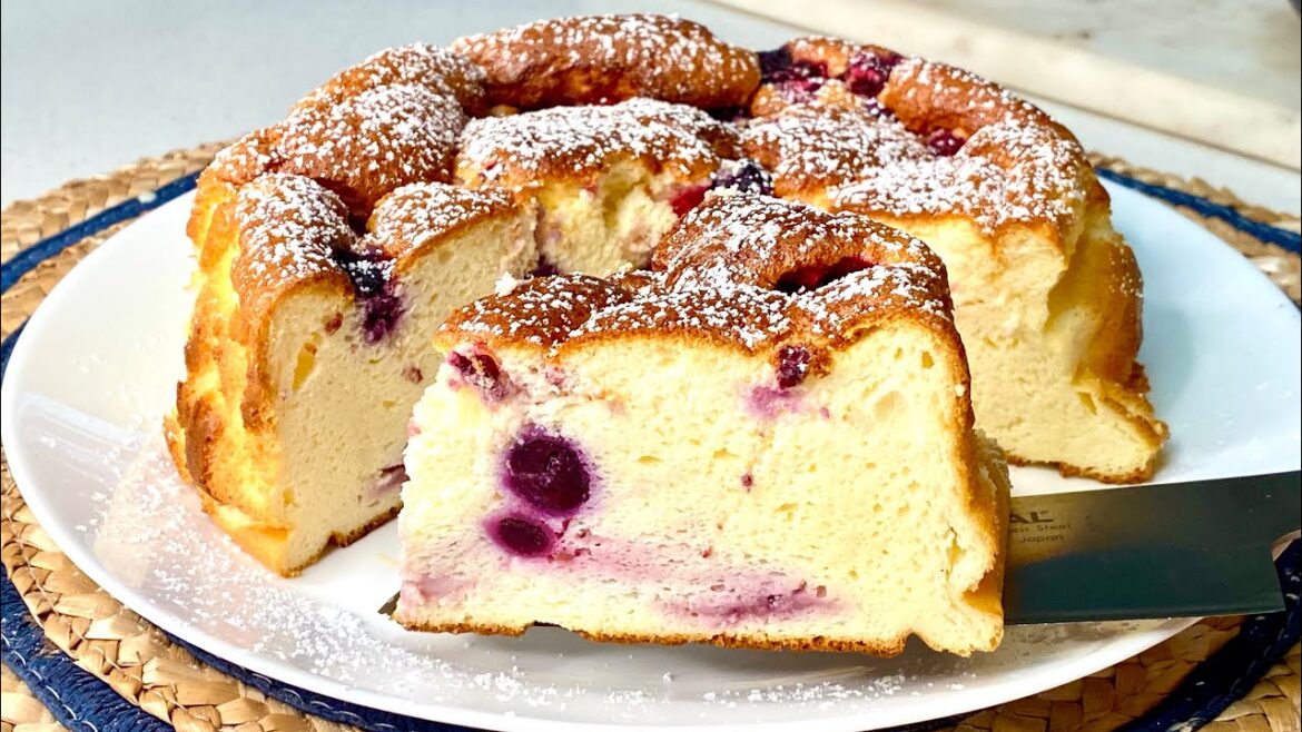 Yogurt Cake Recipe! Soft fluffy and light dessert with only few ingredients! Cloud cake | No flour