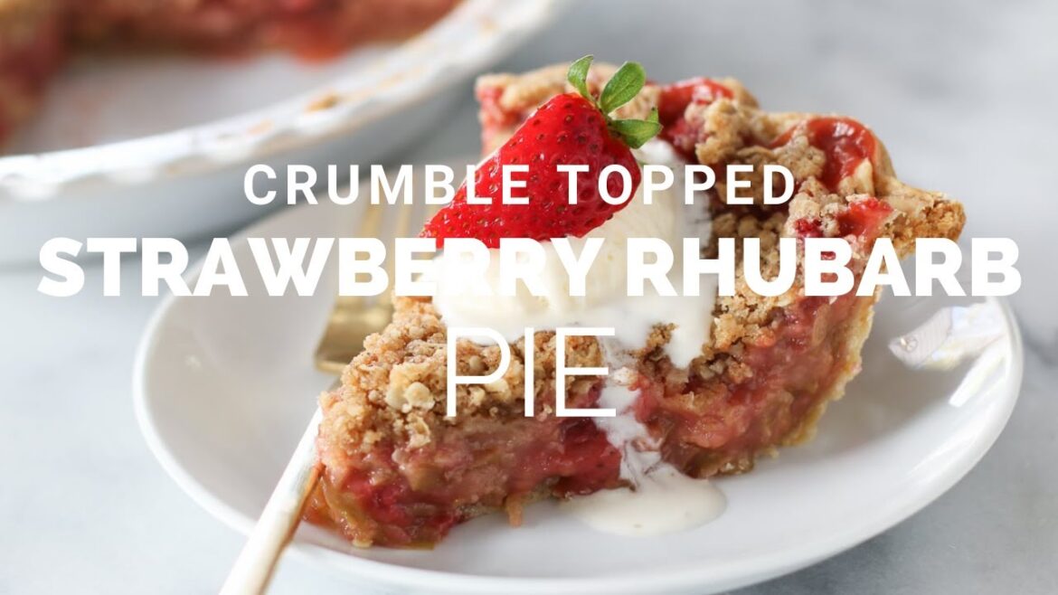 Strawberry Rhubarb Crumble Pie