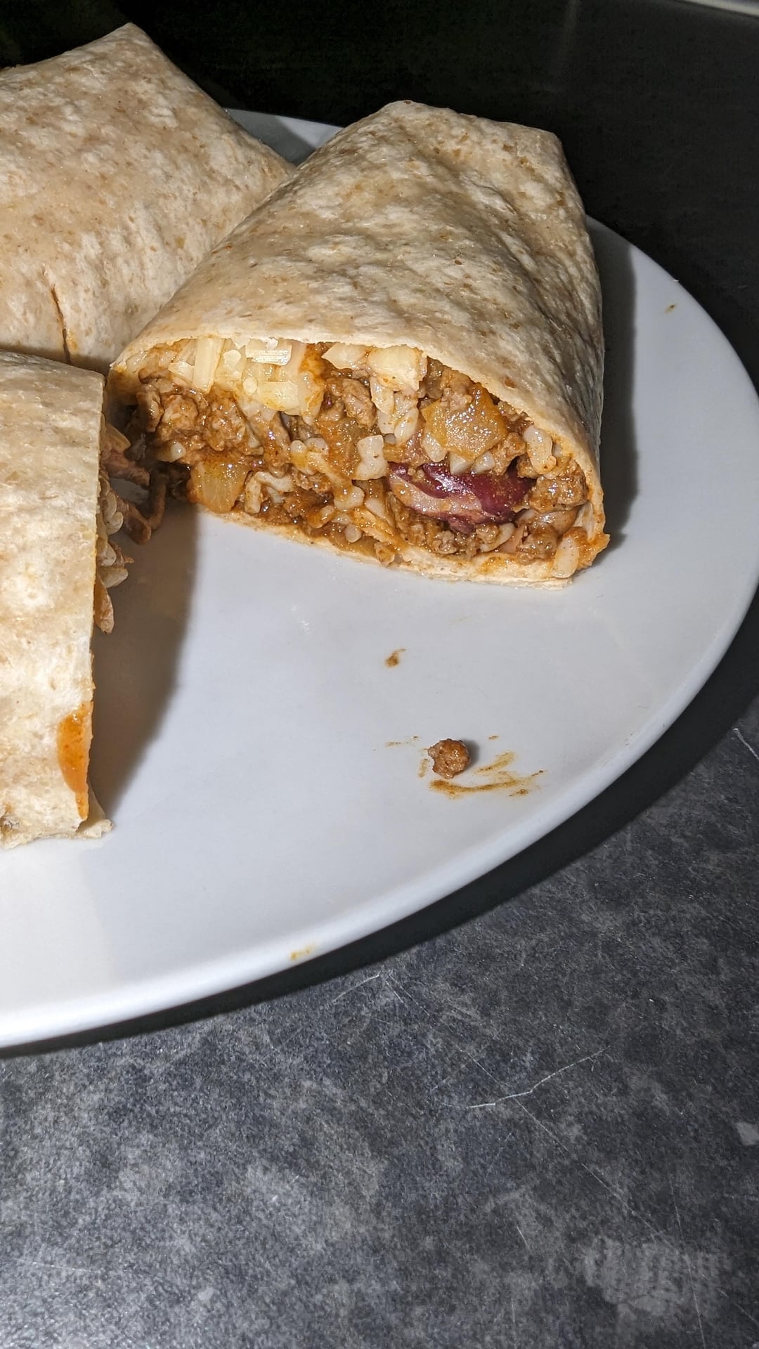 Stuffed cheesy beef, rice and bean burritos - 783cals for two big ones