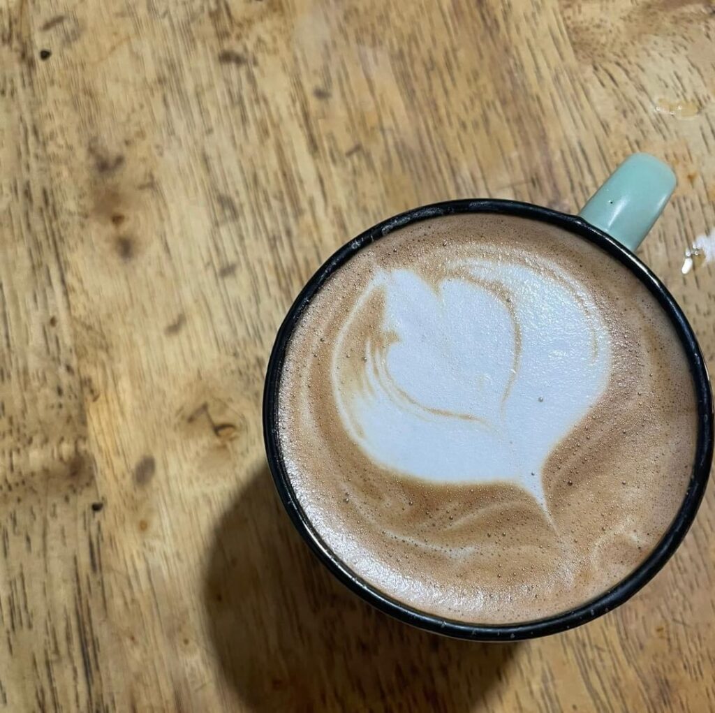 Gusto kong maging barista, pero lahat nang pinapasahan kong resume hindi ako tinatanggap :(((