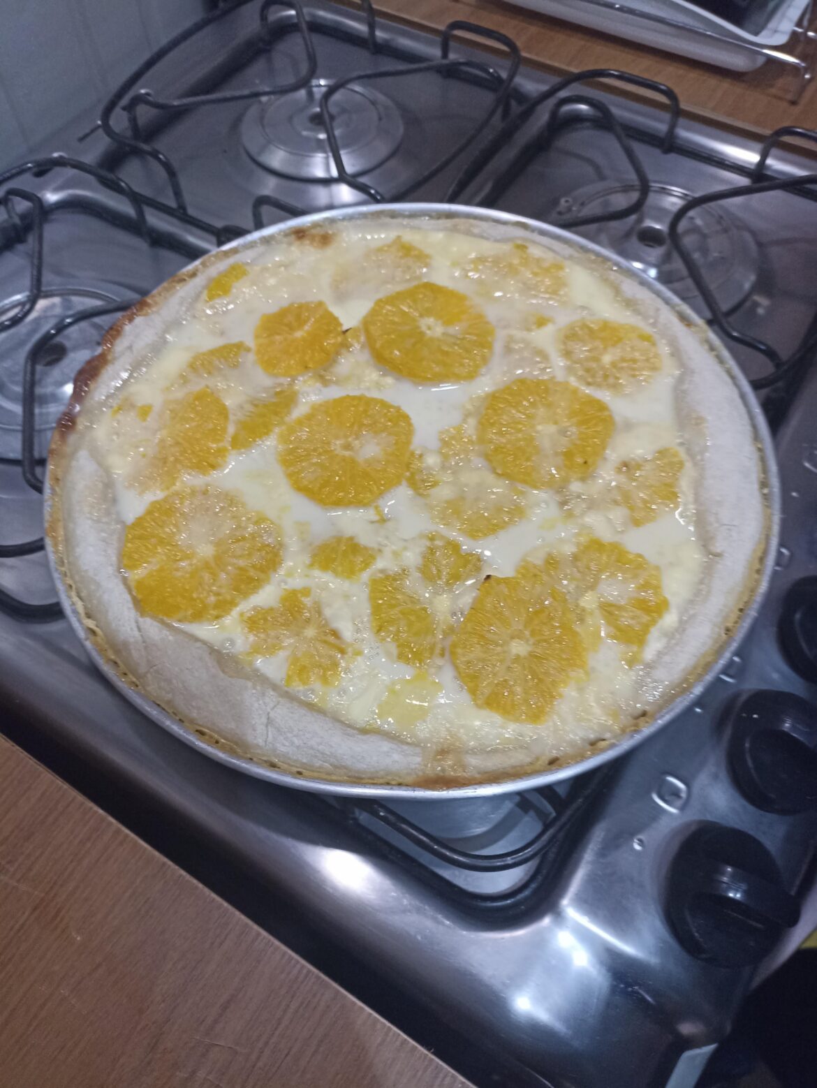 condensed milk and oranges pizza