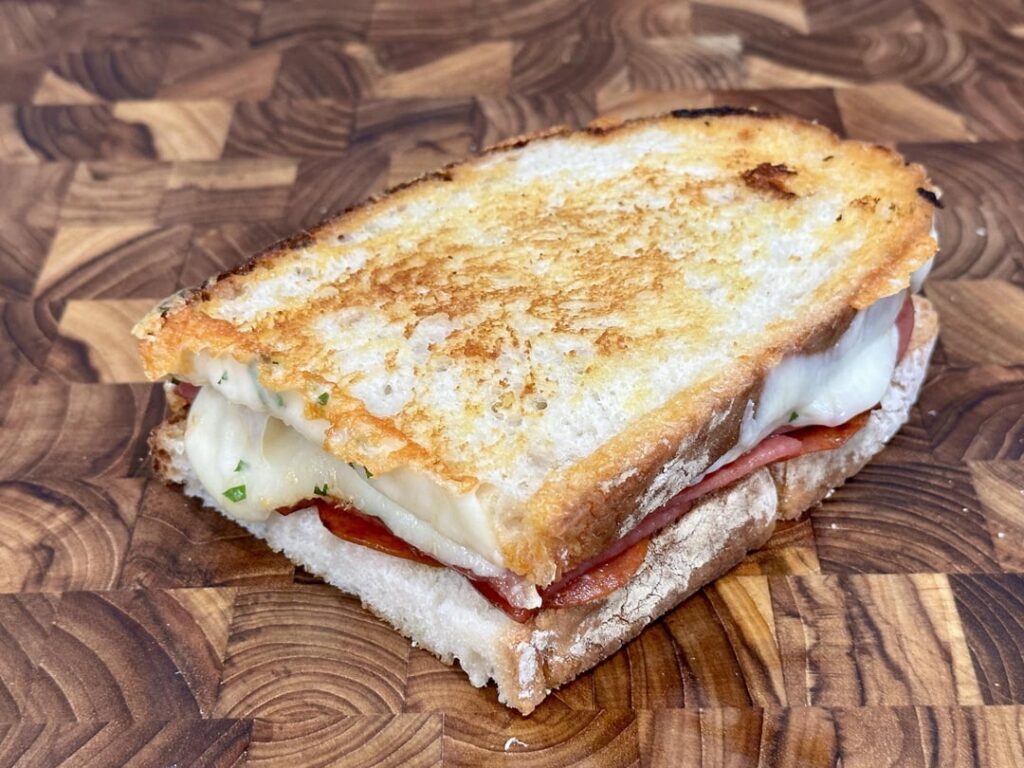 i dunno what to call this but i’m pretty pleased with myself.