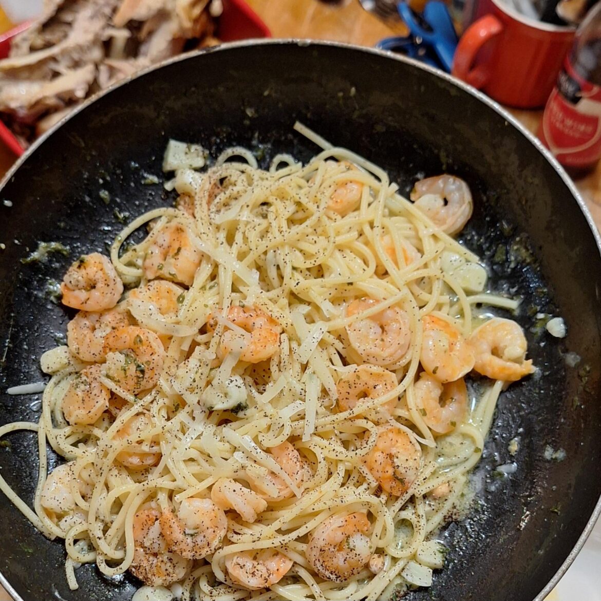 Spaghetti with shrimp, garlic, olive oil, and spices