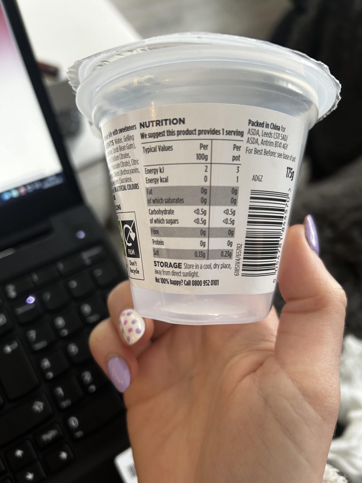 Sugar free jelly pots