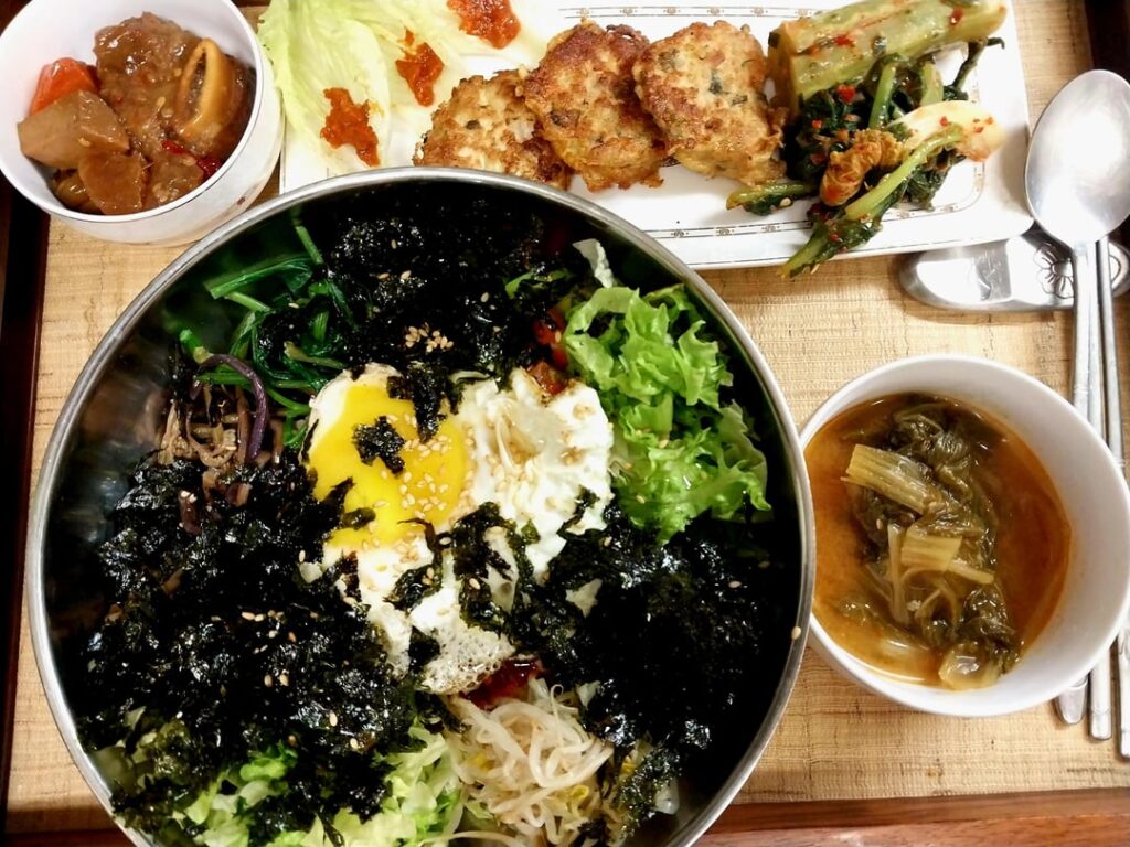 After late work, I am so hungry bibimbob