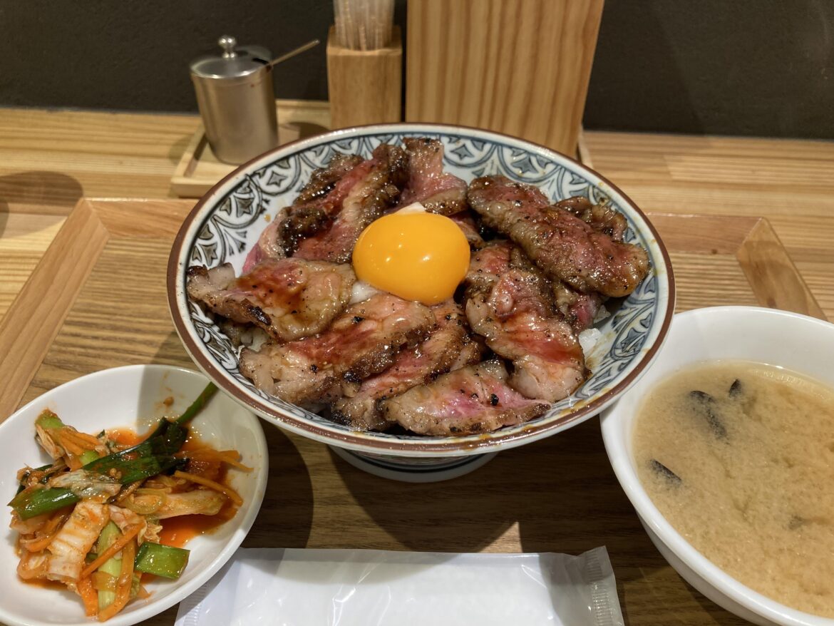 Beef rice bowl in Tokyo, only 1600 Yen (~$10 USD)