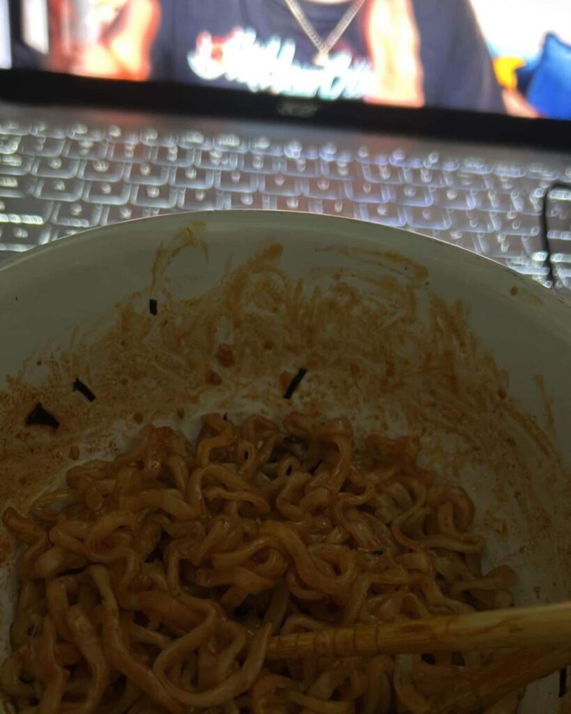 3x spicy buldak noodles