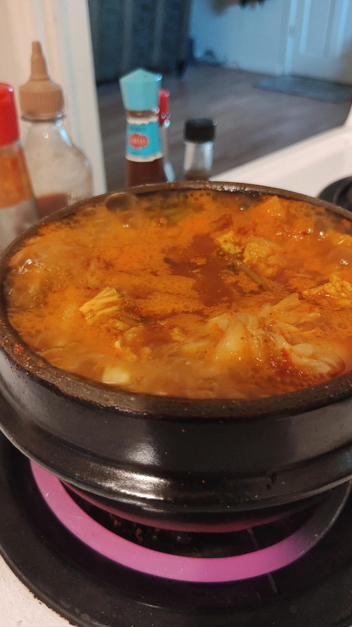 Kimchi Jjigae (김치찌개)
