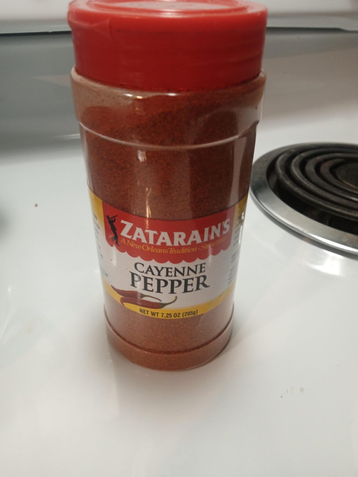 My pops was over at my house cooking and thought this was paprika 💀 Needless to say I was the only one who would eat the potato wedges that were almost solid red lol