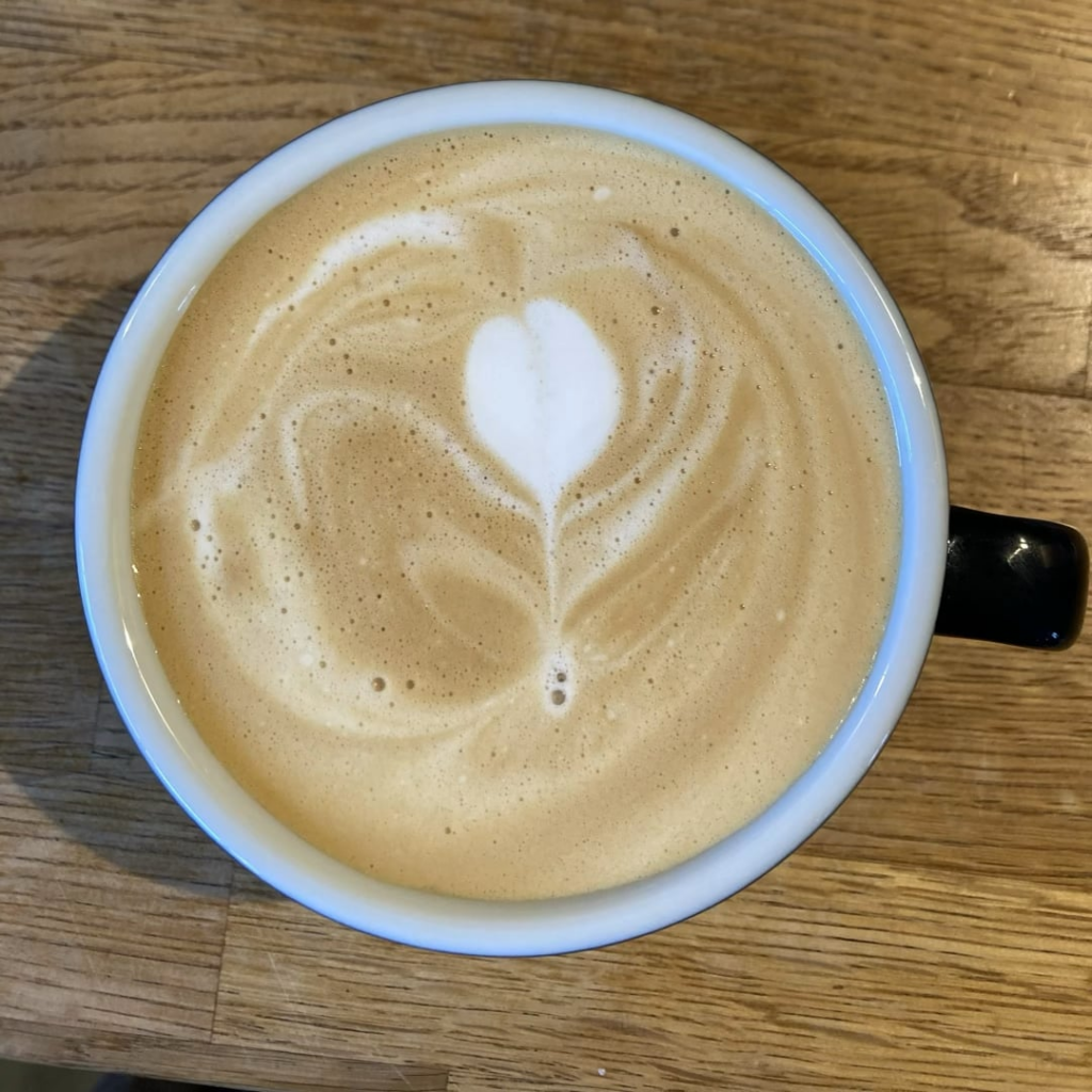 The evolution of my latte art tulips 🌷😊