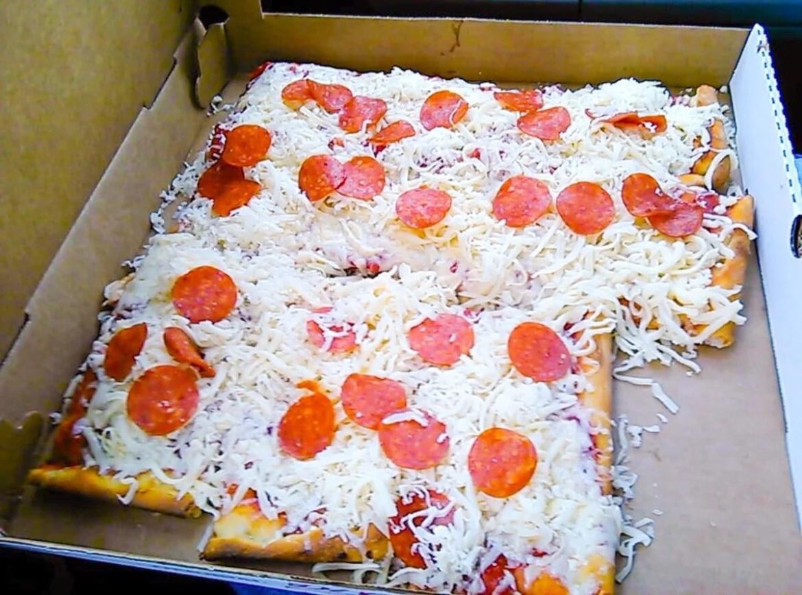 Ohio Valley style pizza