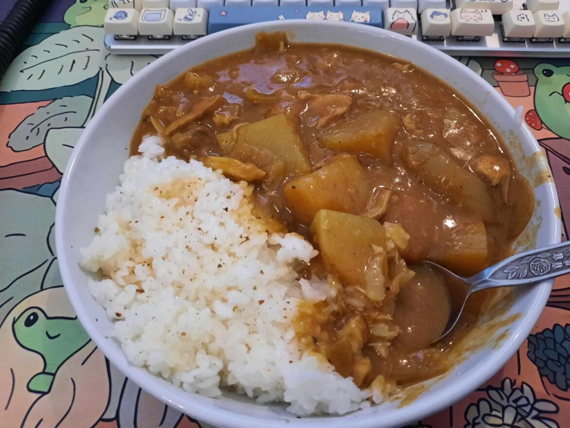 The sauce on this one actually turned out the correct thickness, so a smashing slowcooker success imo