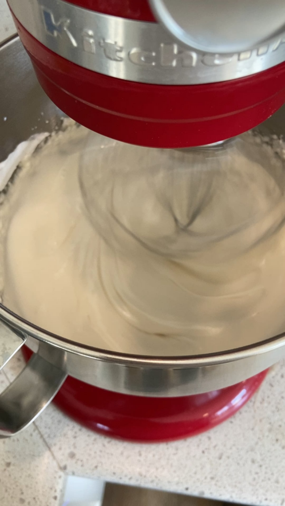 Italian macarons - egg whites deflate after adding syrup