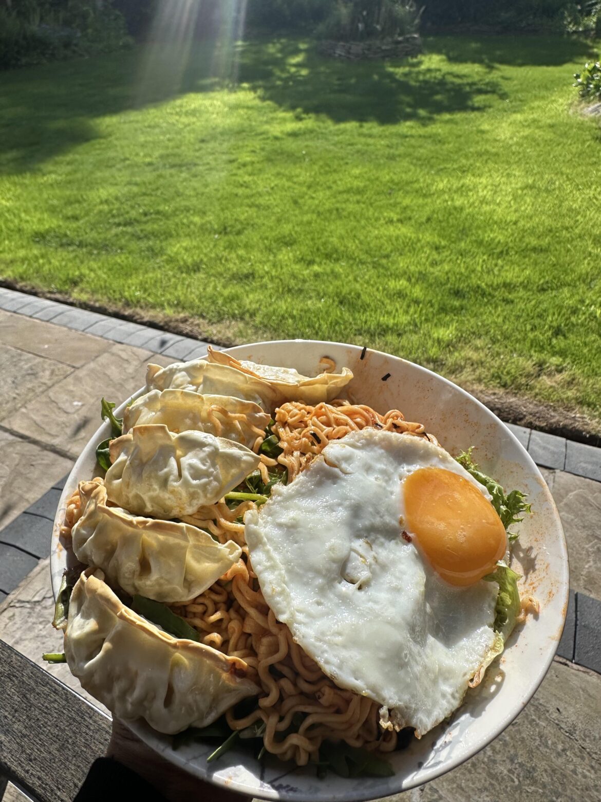 I ate Buldak Ramen under the sun ☀️