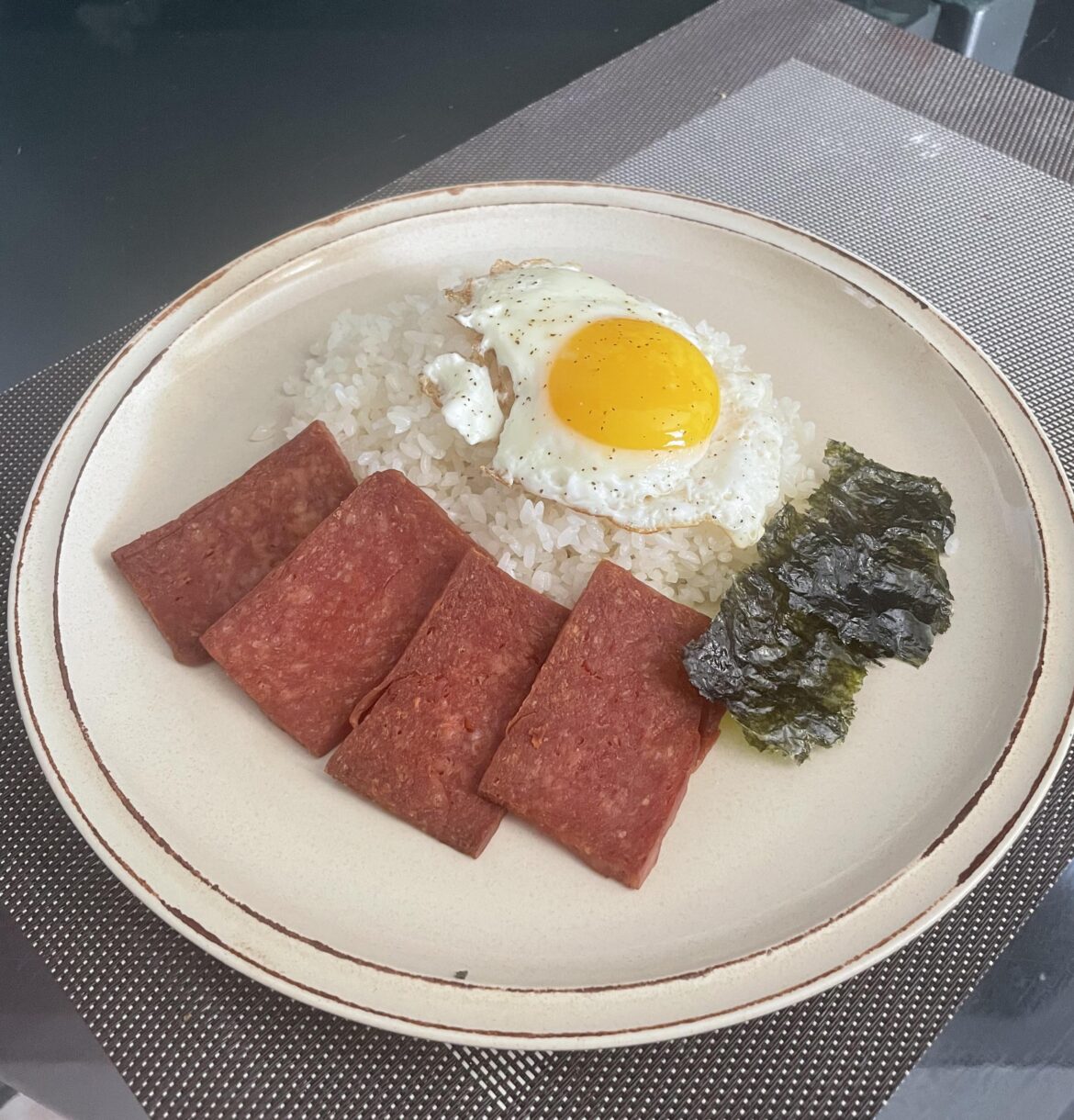 I try to cook spam like a normal person but the voices in my head keep telling me to toast the soul out of that meat