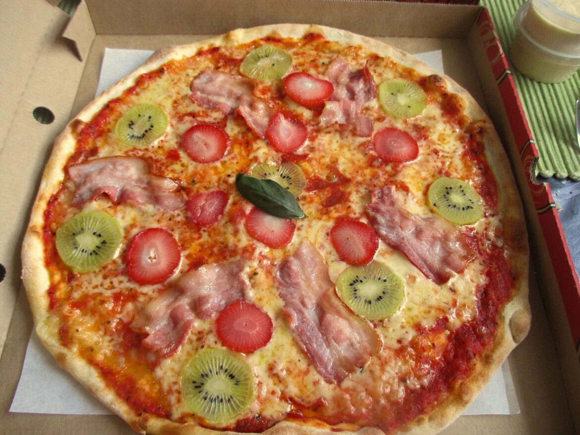 Sweden: Strawberry, kiwi and bacon. Is it a crime or is does it look too good?