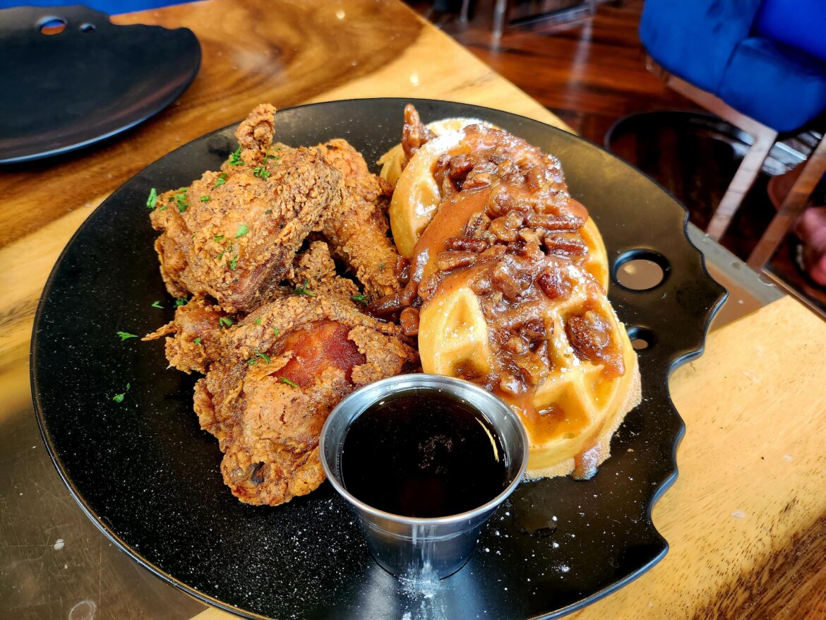 Southern fried chicken & waffles