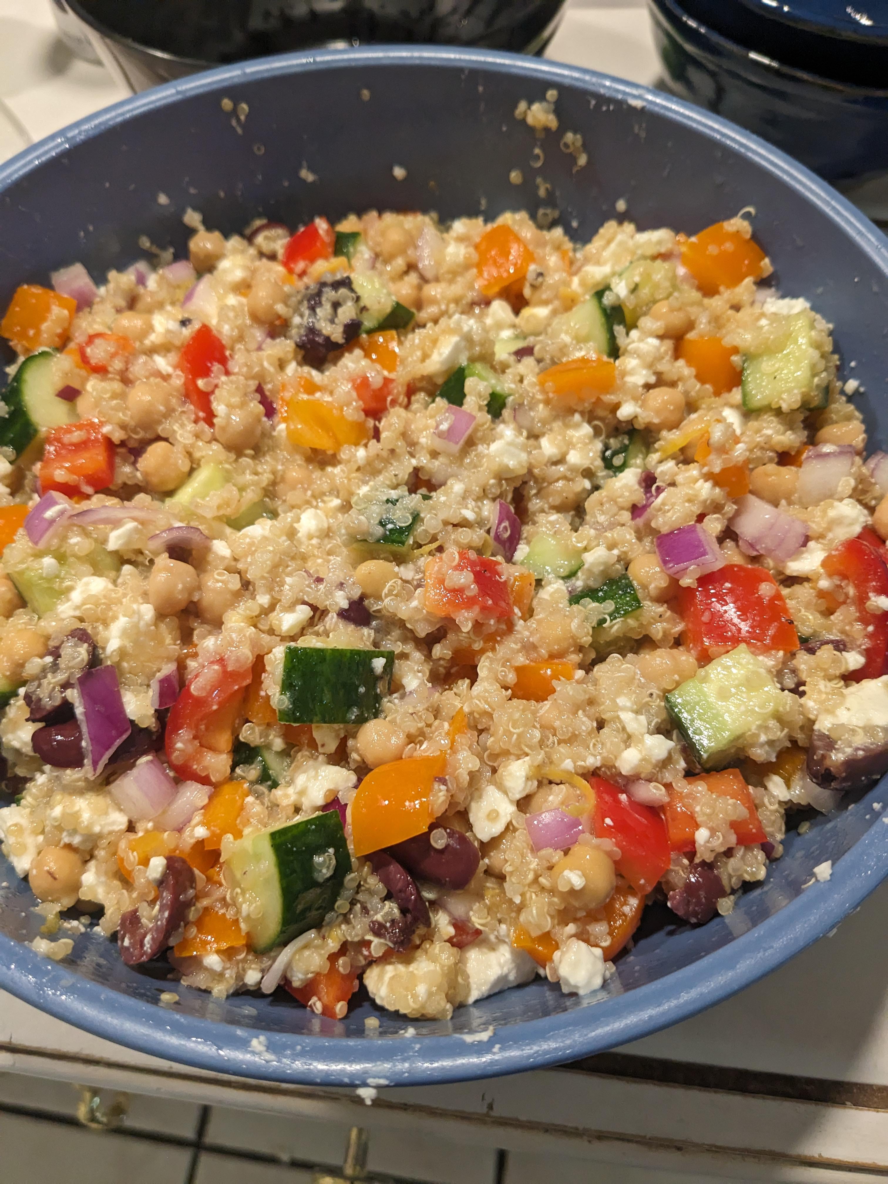 Quinoa salad - Dining and Cooking