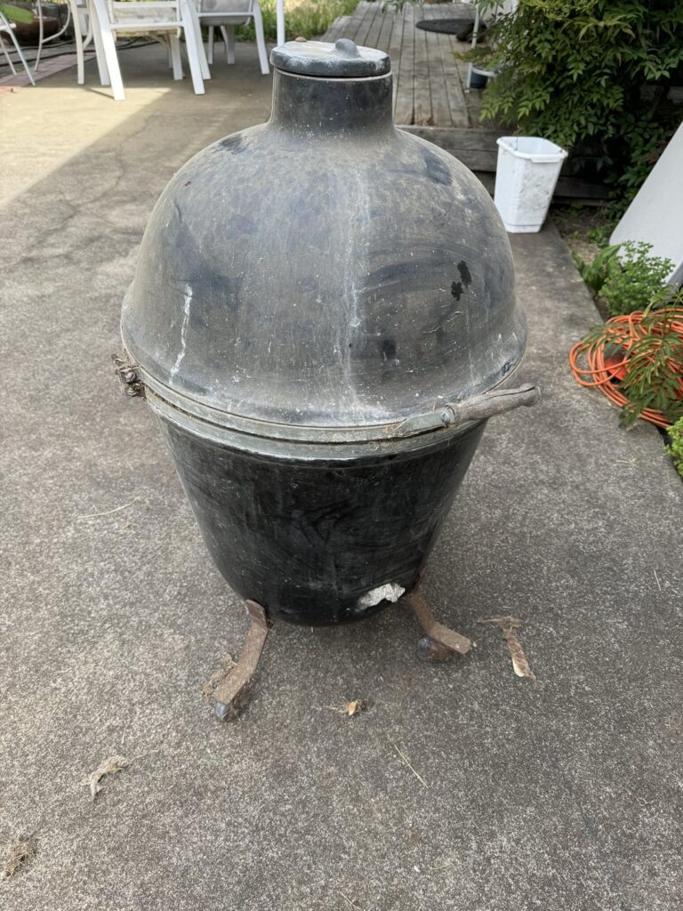Help identifying Kamado grill