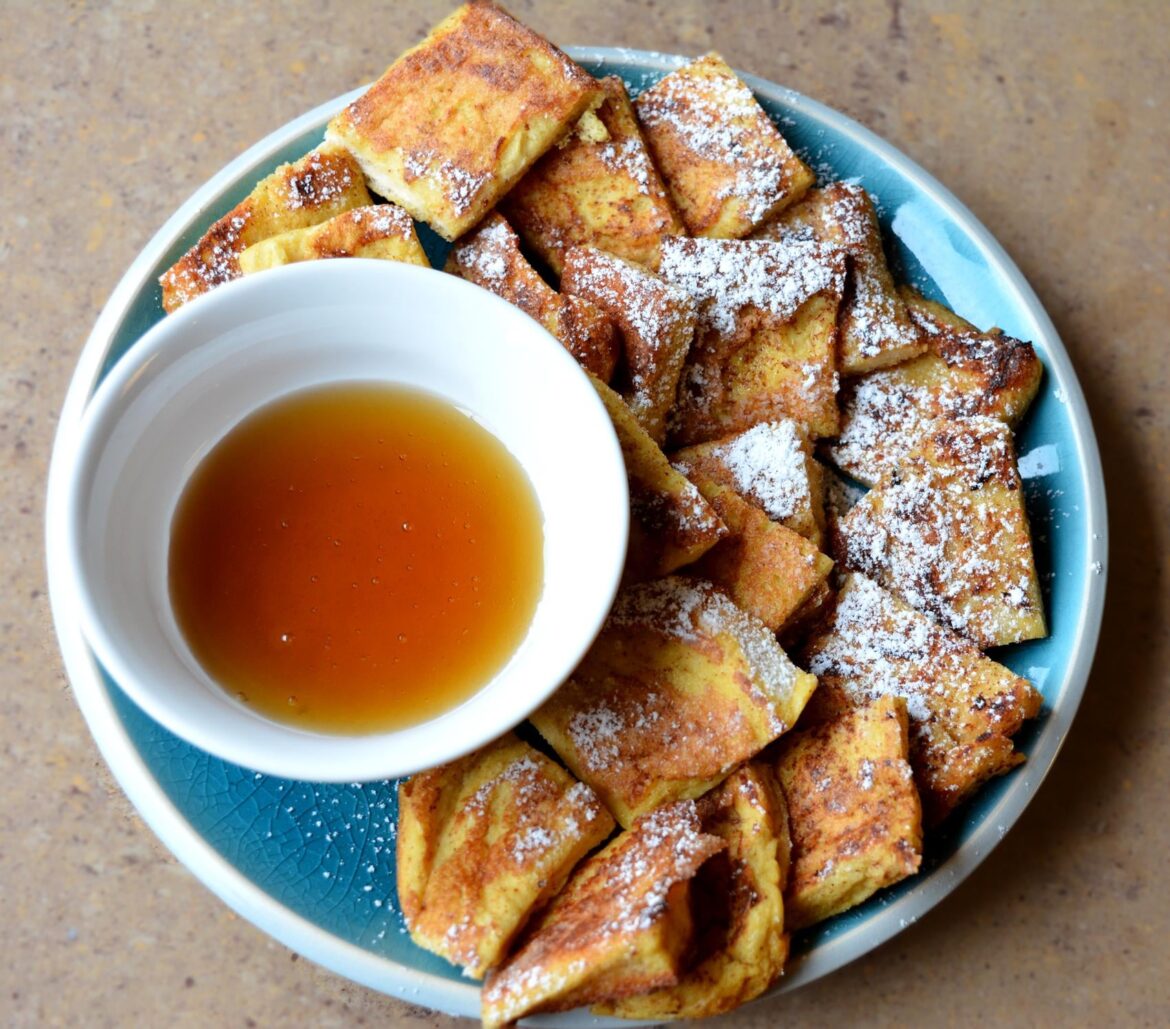 (328 cal, 32 g protein) French toast bites + syrup
