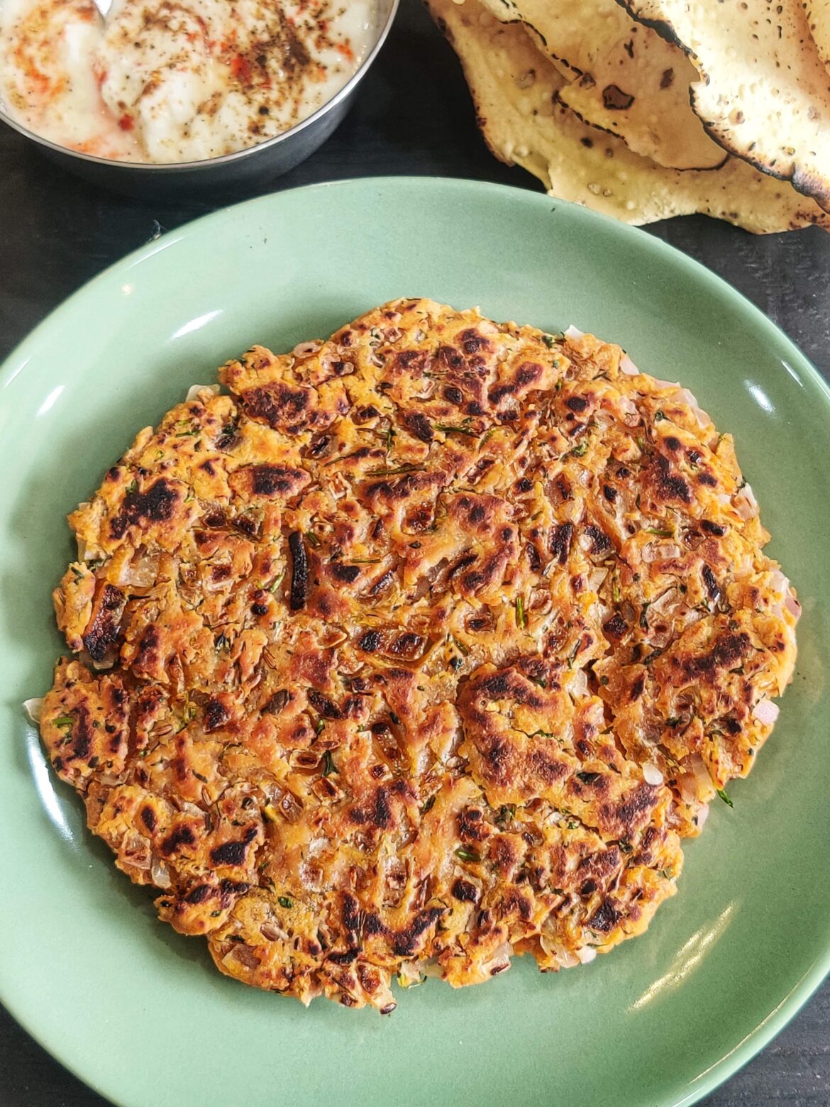 This onion flatbread recipe is famous for its unique taste, crispy texture and super simple recipe.