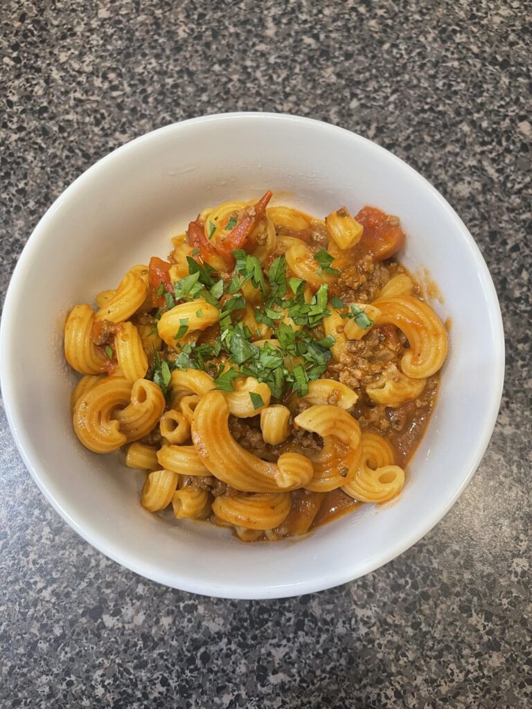 One Pot Hearty Hamburger Noodle Soup. Review & Tip Below ⬇️ One Pot Hearty Hamburger Noodle Soup. Review & Tip Below ⬇️