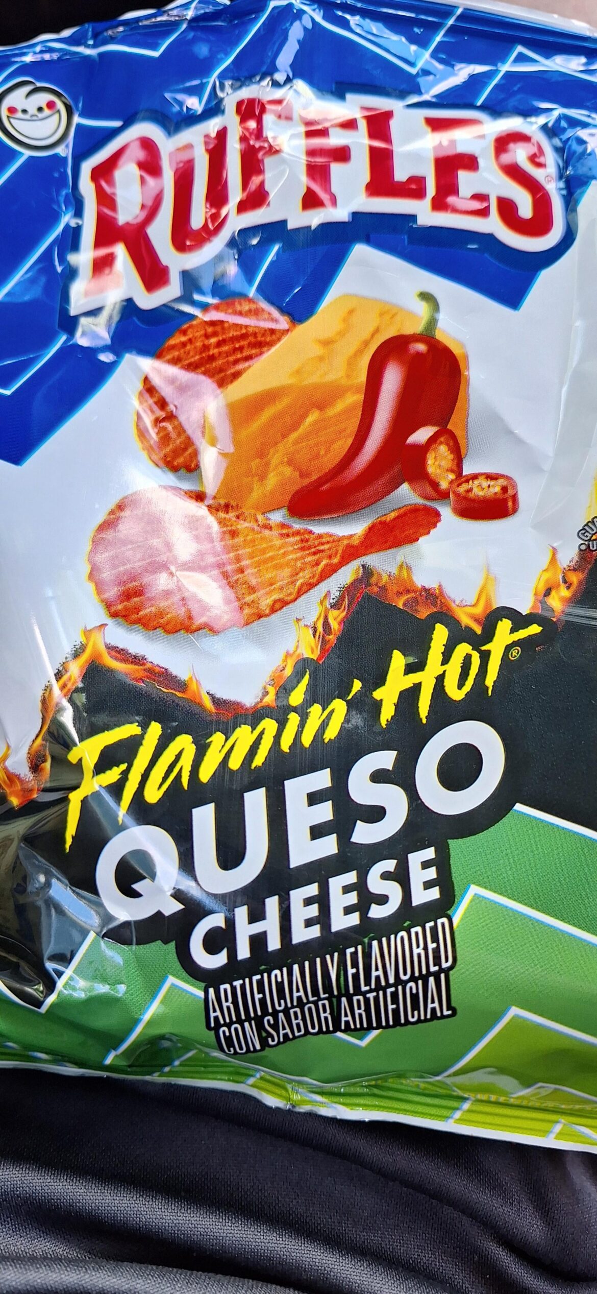 Liar, liar, pants on fire.  These aren't anywhere close to "Flamin' Hot".  So weak.