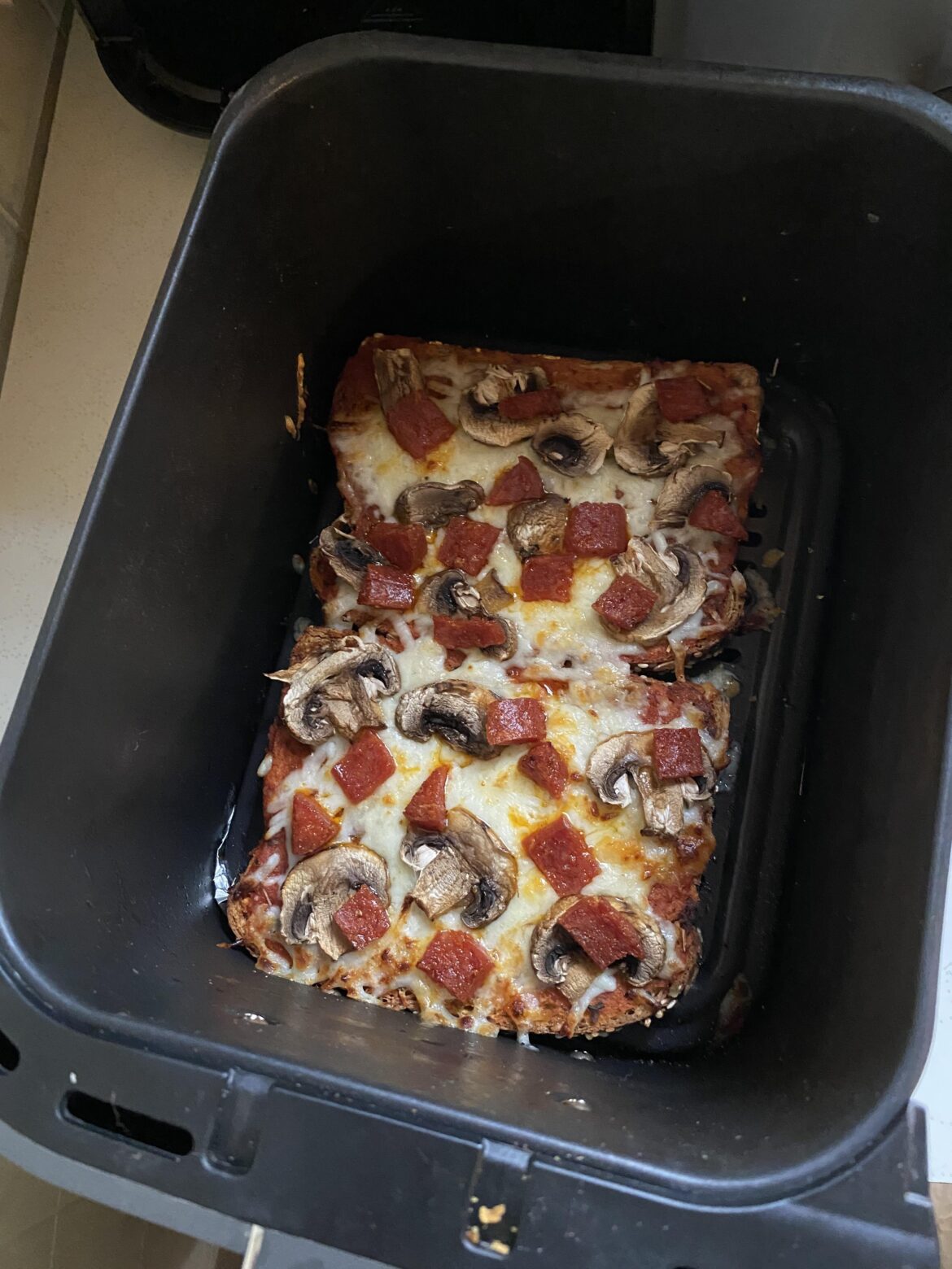 Air fryer bread pizza