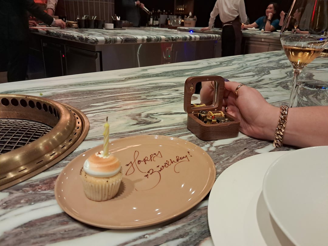 Bom, NYC Dining and Cooking