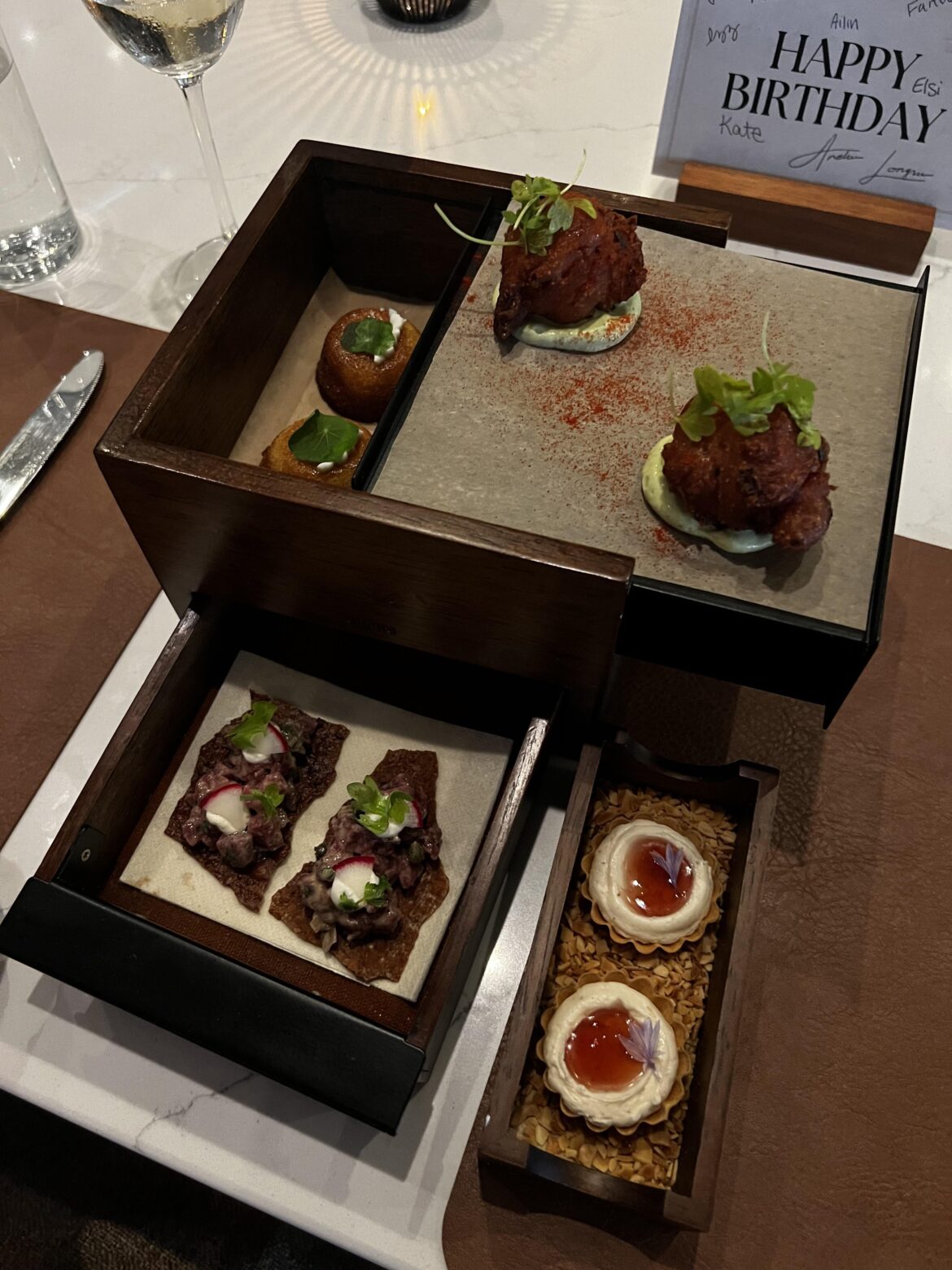 Apps in a puzzle box