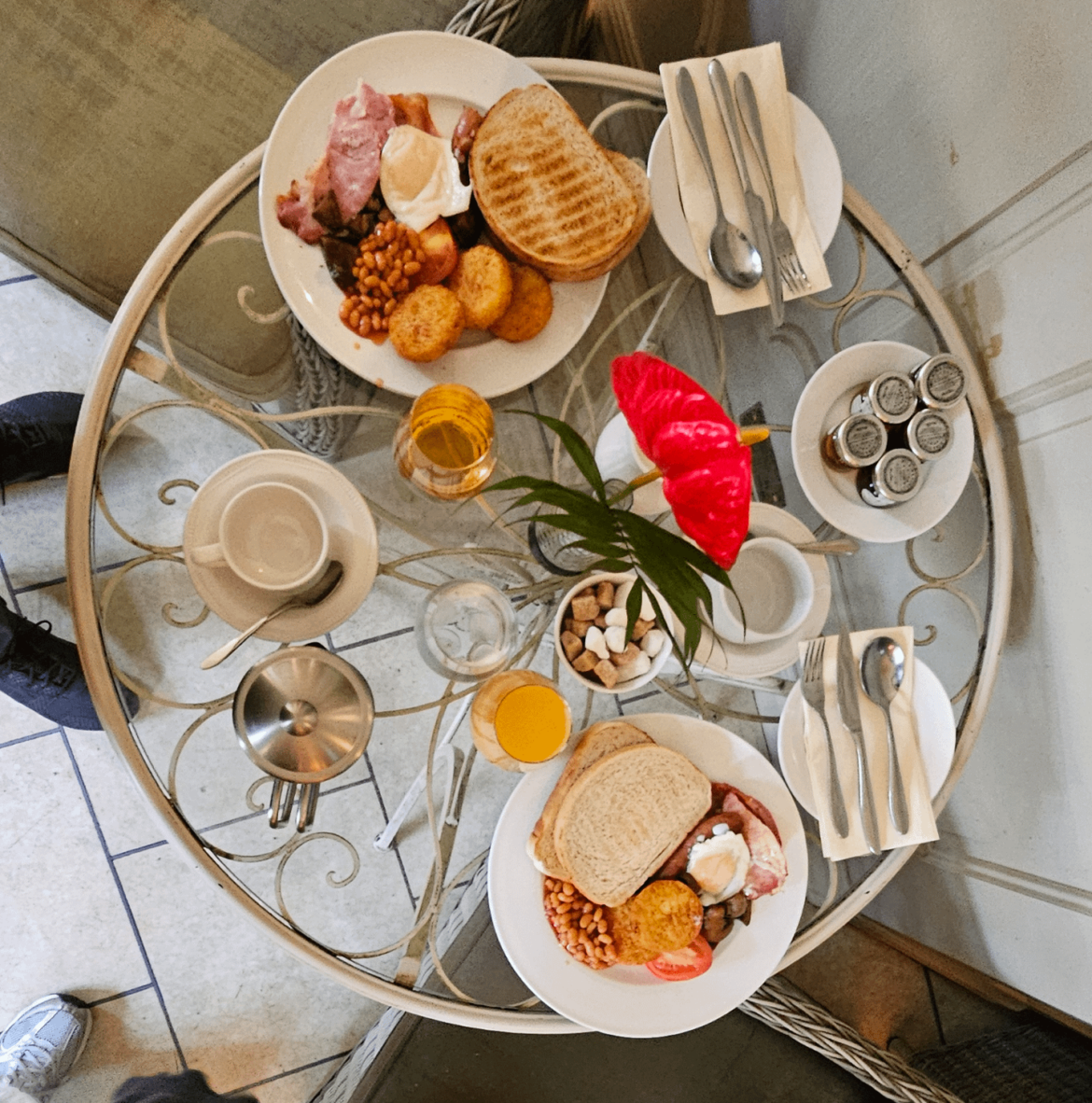 Coombe Abbey breakfast buffet