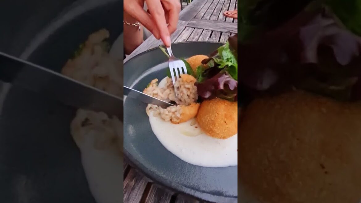 ✔️Arancini à la Truffe/crème de parmesan #risotto #arancini #love #italianfood #italy #cheflife