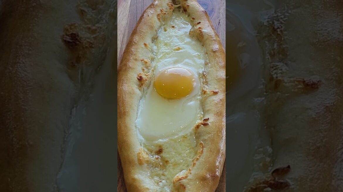 Crust Filled With  Cheese Pide #Egg #Cheese #Peynirli  #Yumurtalı # Pide