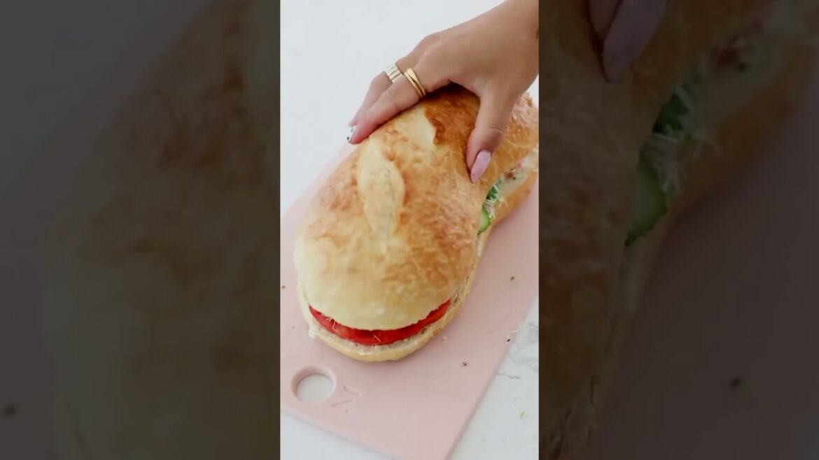 Let’s make a beach sandwich for the last day of summer Let’s make a beach sandwich for the last day of summer