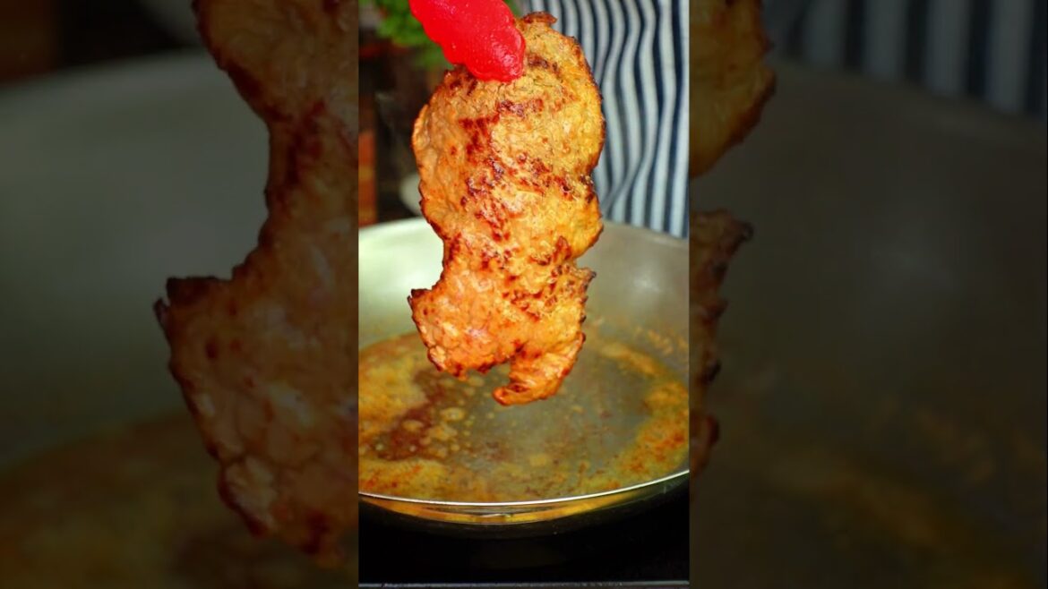 Paillard com fettuccine ao molho de parmesão!! Paillard com fettuccine ao molho de parmesão!!