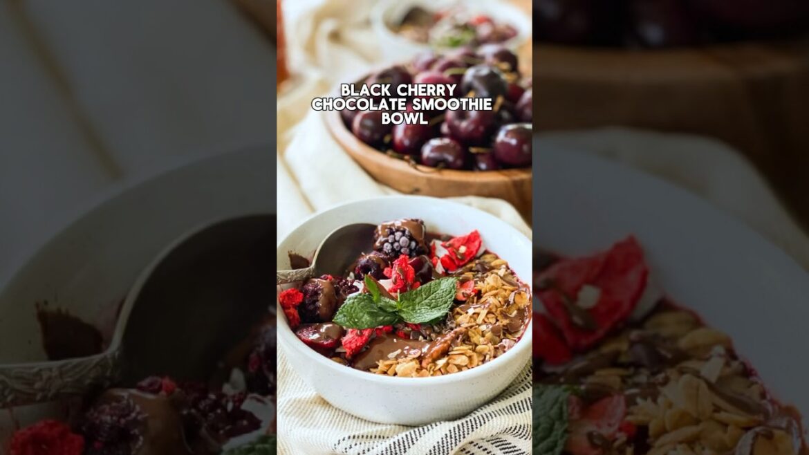 Black Cherry Chocolate Smoothie Bowl #shorts #recipe #smoothie #cherry #food