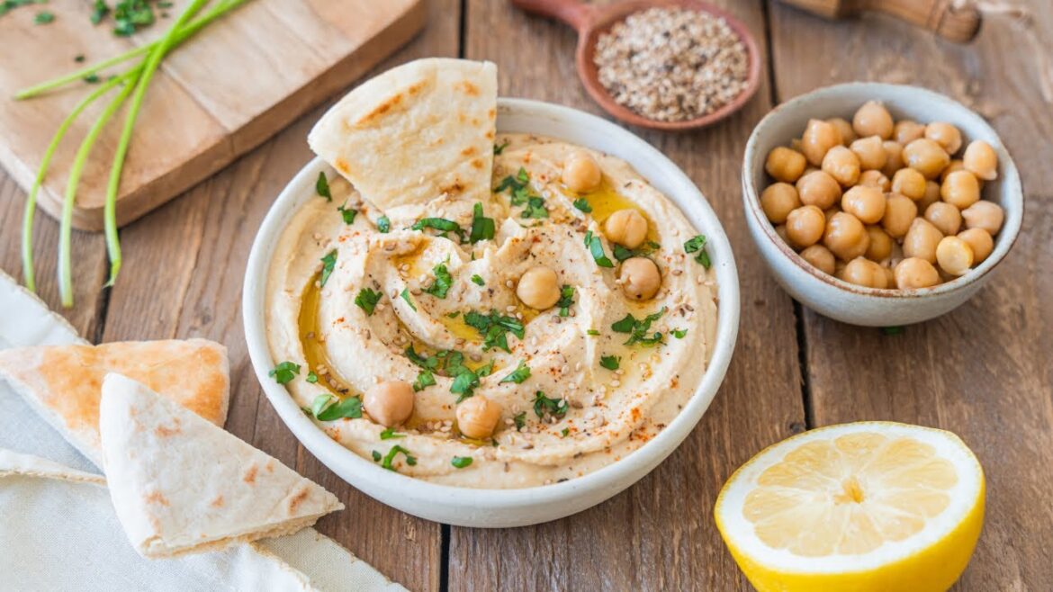 Roasted Garlic Hummus