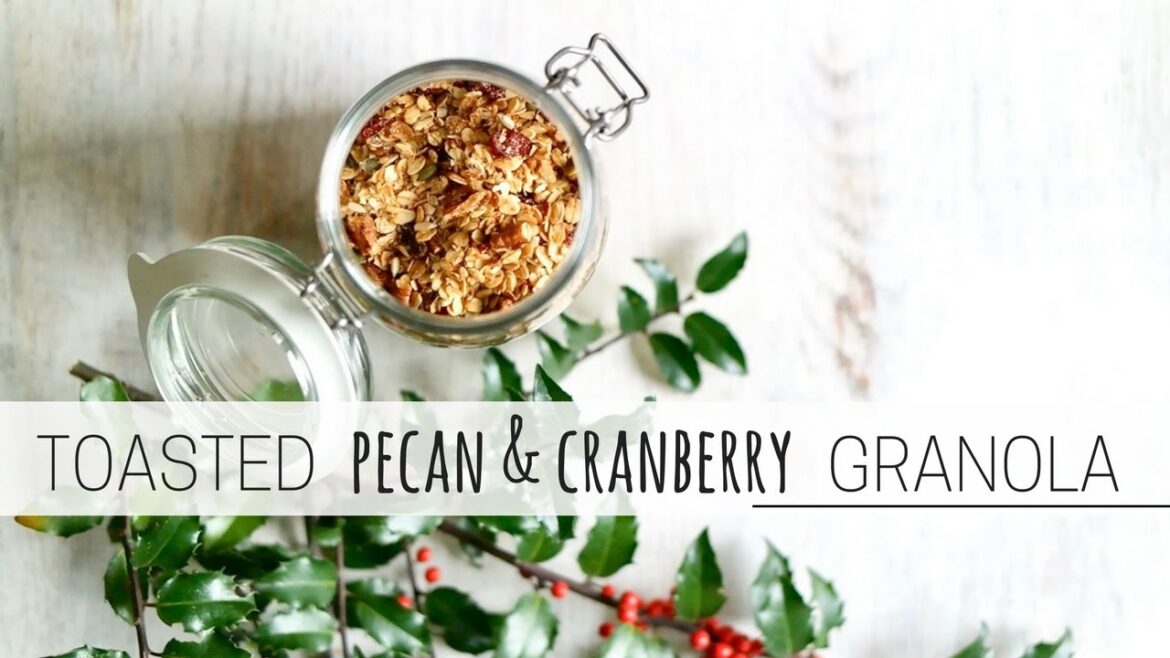 HOMEMADE GRANOLA » quick + easy HOMEMADE GRANOLA » quick + easy