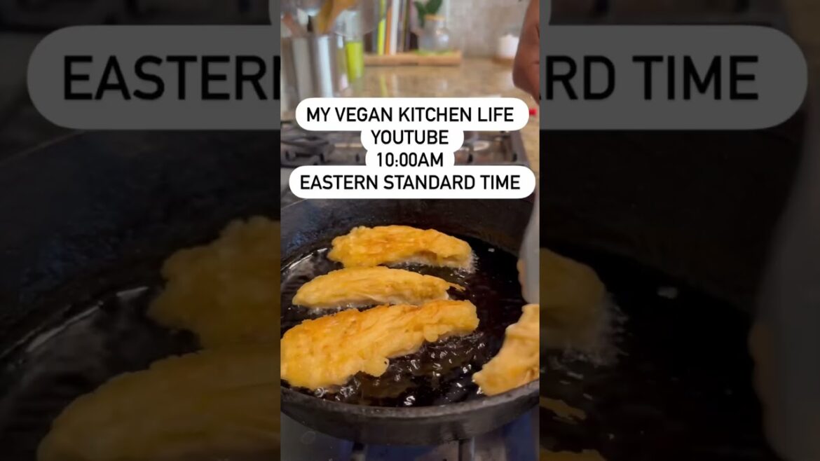 The most incredible no meat chicken tenders #plantbased #recipe #vegan #chickentenders #brunch