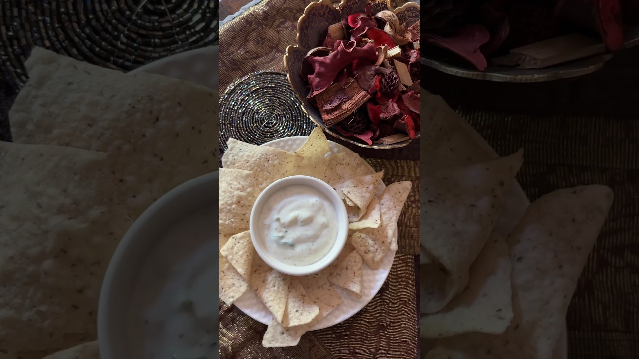 Garlic Dip Garlic Yogurt Dip Hung Curd Snack Ideas food 