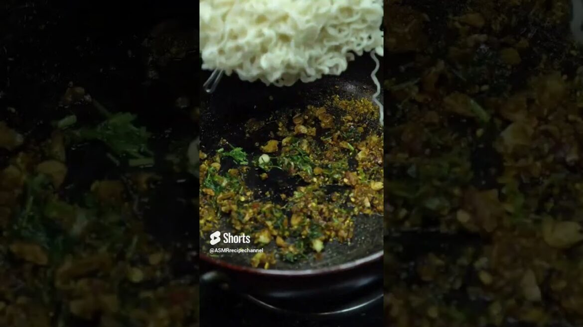 Maggi in Italian style | Aglio e olio #food #asmr